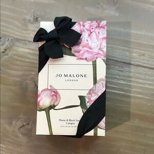 Jo Malone Floral Box with Black Ribbon